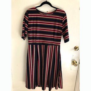 NWOT Multicolor dress with pockets